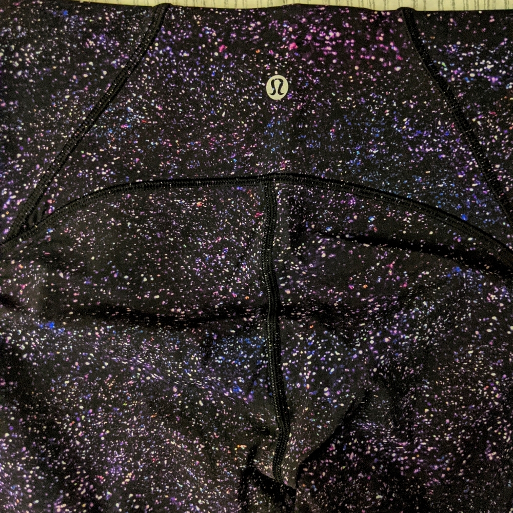 Lululemon Galaxy Print Cropped Leggings
